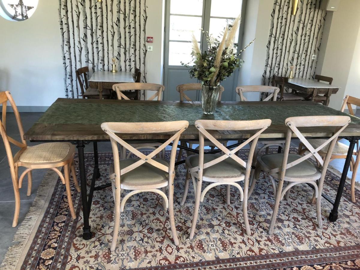 Bed and Breakfast Domaine Du Plessis Le Plessis-Luzarches Exterior foto