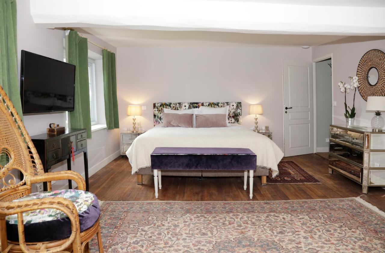Bed and Breakfast Domaine Du Plessis Le Plessis-Luzarches Exterior foto