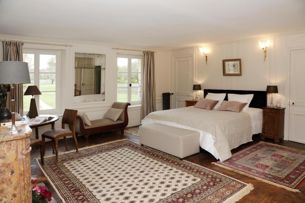 Bed and Breakfast Domaine Du Plessis Le Plessis-Luzarches Exterior foto